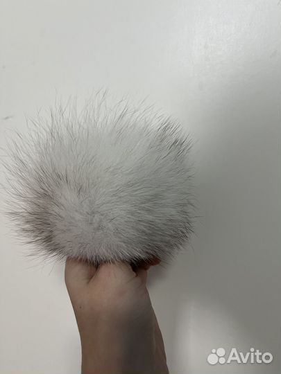 Меховые помпоны