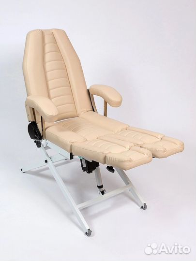 Коесло педикюрное с электроподъемом