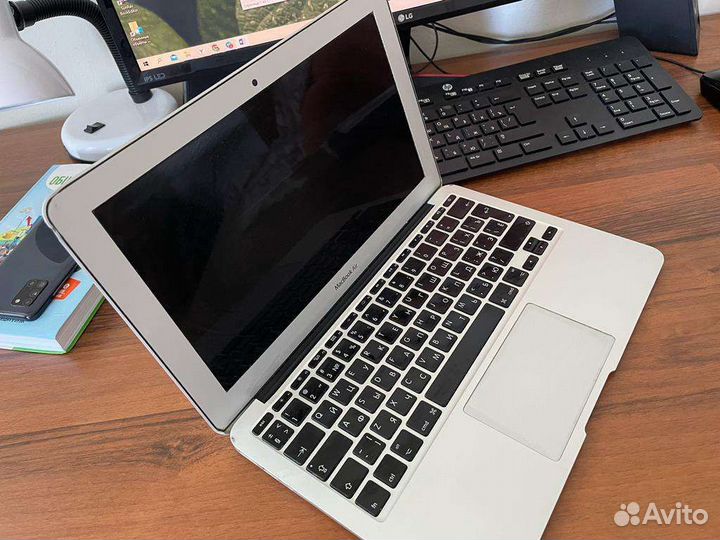 Apple MacBook Air 11 mid 2013