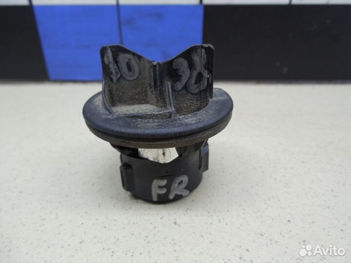 Патрон лампы Focus II 2005-2008