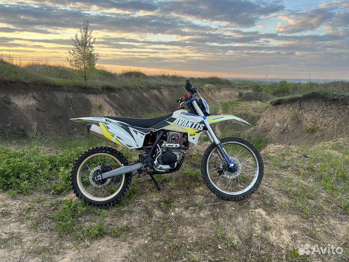 Avantis FX 250 Lux