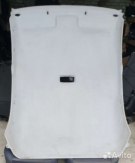 Обшивка крыши Mitsubishi Carisma