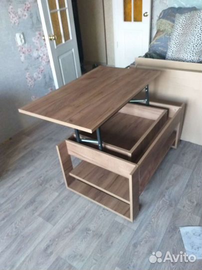 Журнальный стол Люкс