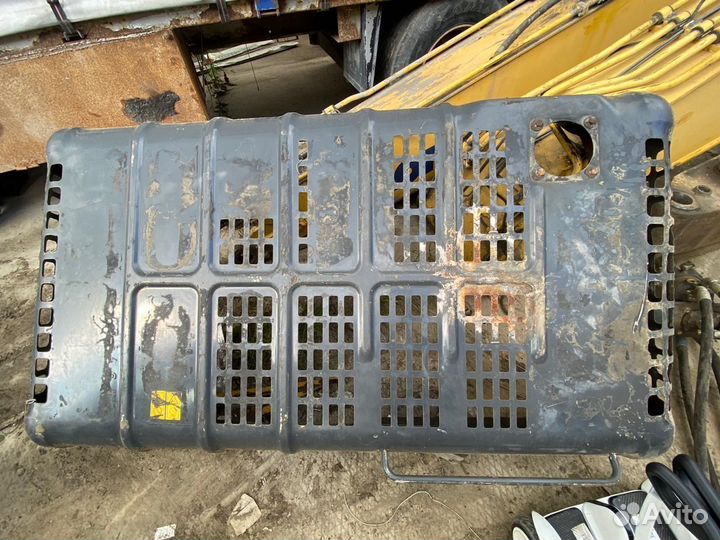 Капот Komatsu PC300-7