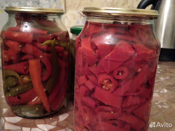 Перец острый маринованный