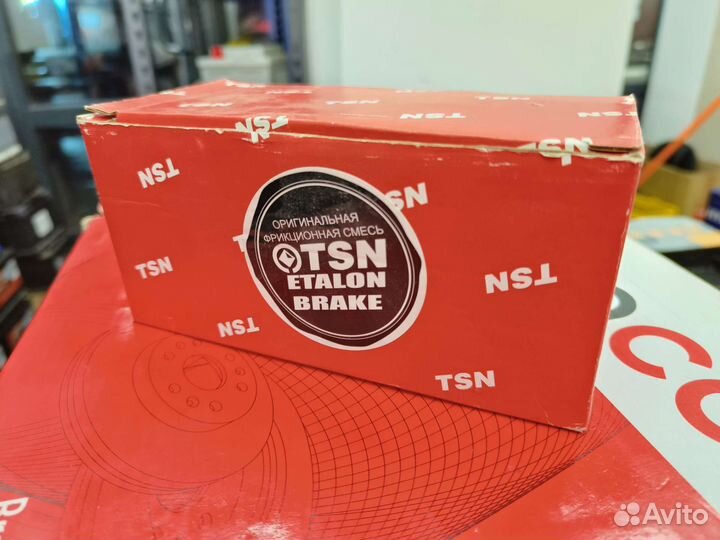 Колодки тормозные передние solaris