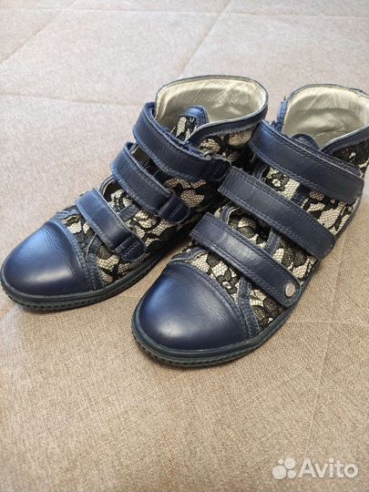 Обувь для девочки 34