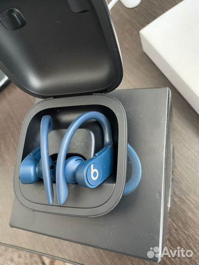 Беспроводные наушники powerbeats pro