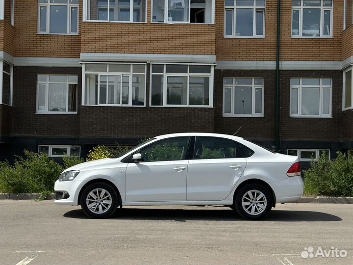 Volkswagen Polo 1.6 AT, 2015, 169 500 км