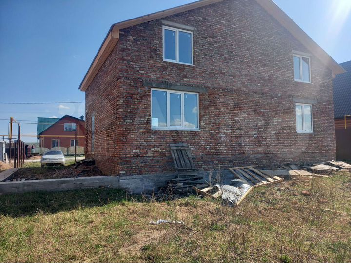 Дом 154,7 м² на участке 10 сот.