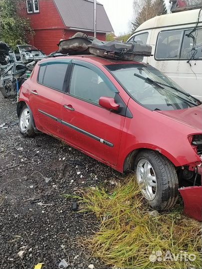 Renault clio 3 двери