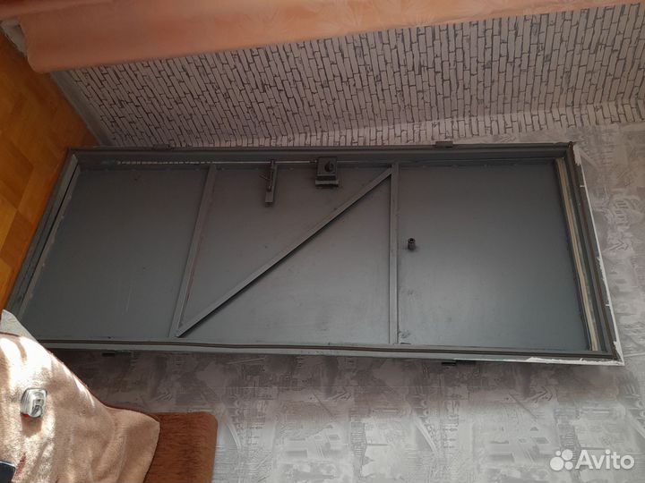 Дверь входная железная бу