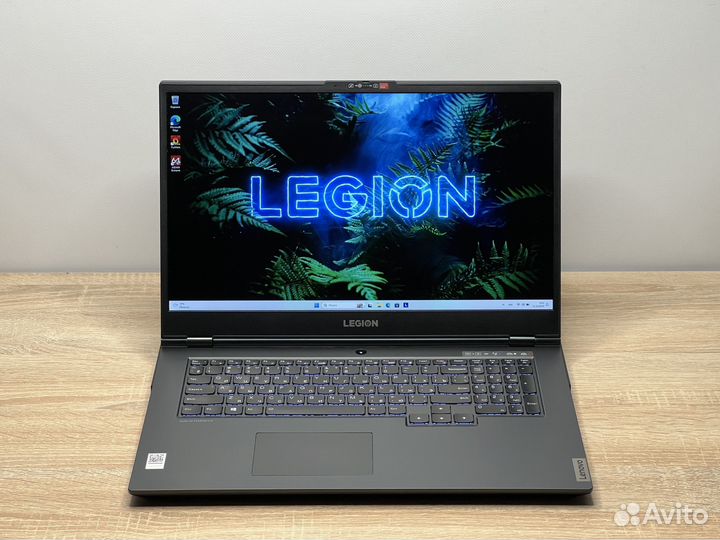 Lenovo Legion 5 17.3'' Ryzen 7 / RTX 2060 / 16Gb