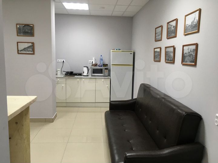 Комната 45 м², 1/19 эт.