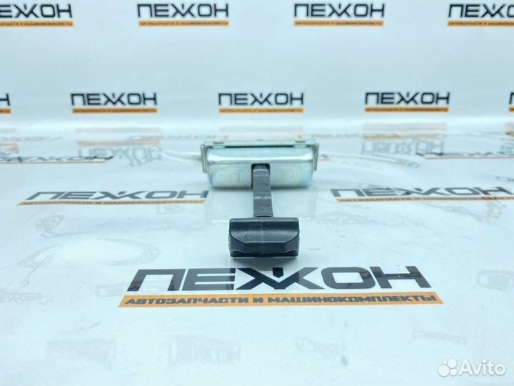 Ограничитель двери передний Land Rover Discovery