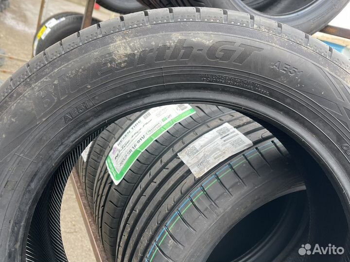 Yokohama BluEarth AE51 205/55 R16