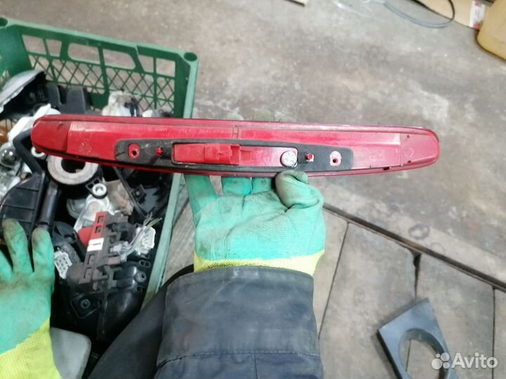 Дополнительный стоп сигнал лагуна 2 универсал