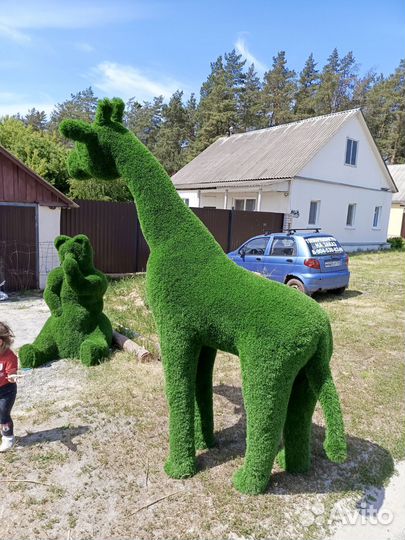 Жираф топиарная фигура