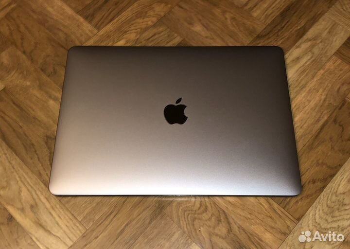 MacBook Pro 13