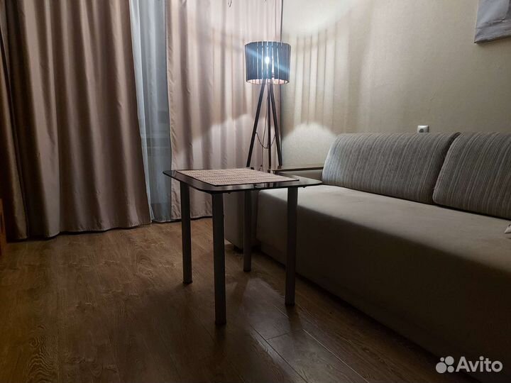 Торшер напольный