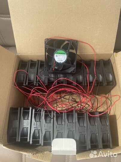 Вентилятор аксиальный, 80х80х25мм,12В