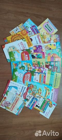 Учебники новые, тетради, прописи новые 40 шт