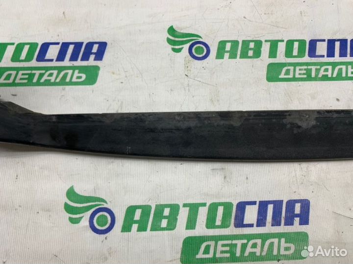 Усилитель бампера передний Volkswagen Touran 1