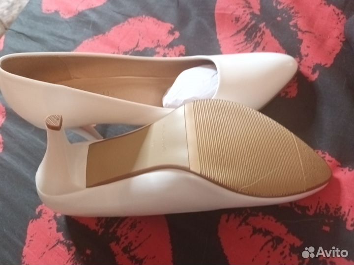 Туфли женские белые 41 - 42 размер, новые