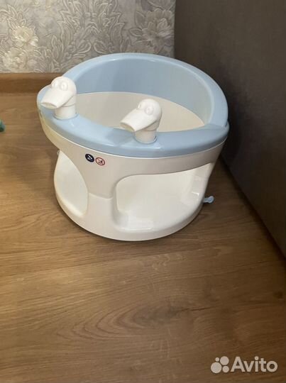 Сиденье для купания на присосках