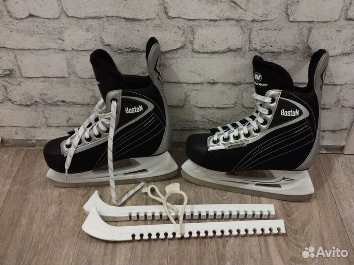 Коньки хоккейные 37р. в отличном состоянии