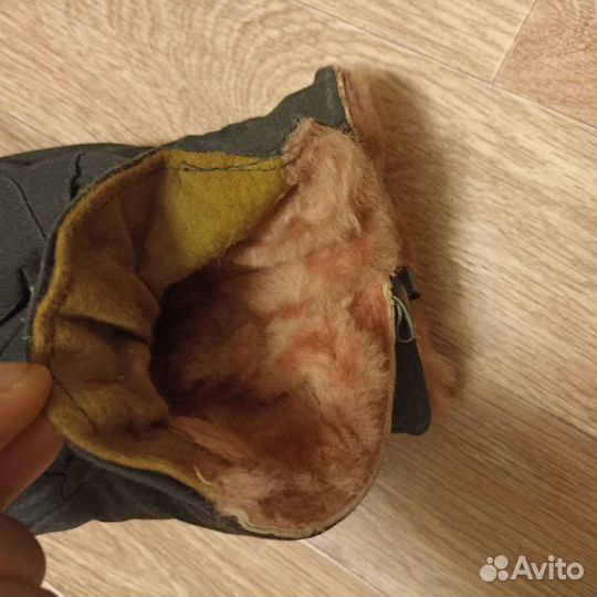 Рукавицы меховые трехпалые новые