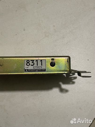 Блок управления двс Mitsubishi Colt MD308311