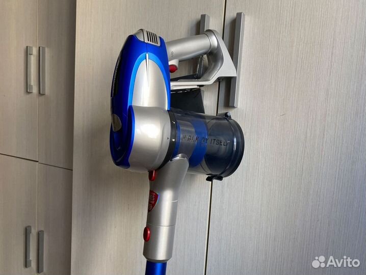 Пылесос вертикальный Polaris pvcs1102 handstickpro