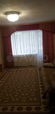 2-к. квартира, 54 м², 1/5 эт.