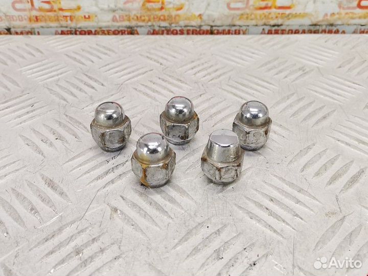 Болт Hyundai Sonata EF рест. 2012 5295014140