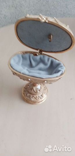 Сувенирная музыкальная шкатулка 