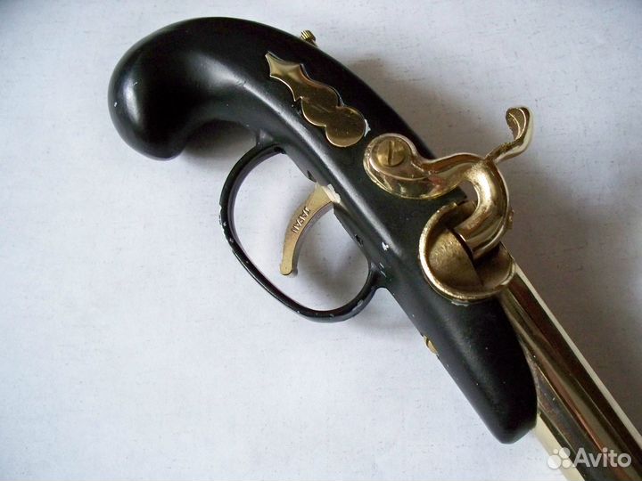 Зажигалка бензиновая