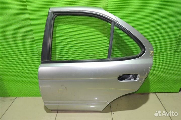 Дверь боковая задняя левая Nissan Sunny FB15