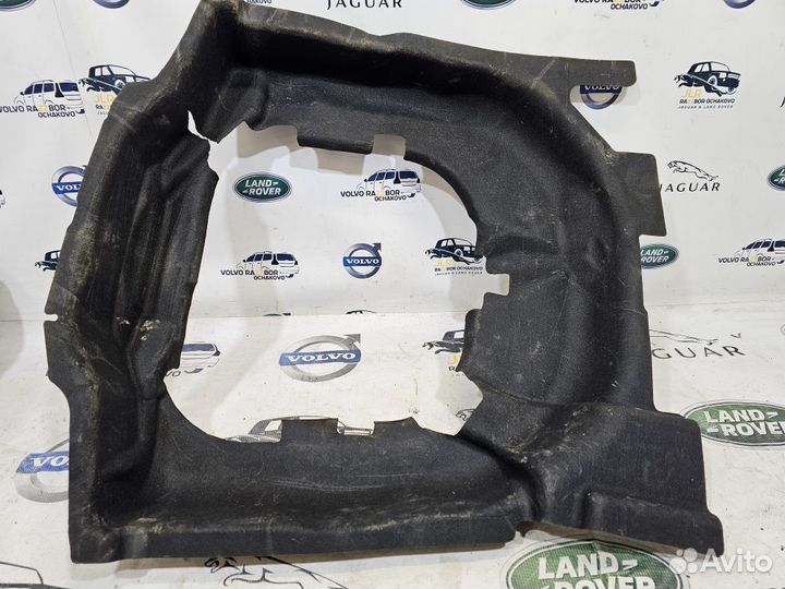 Обшивка запасного колеса Range Rover Velar L560