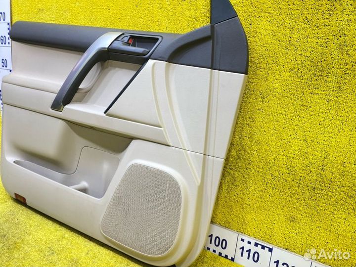 Обшивка дверей передняя левая Toyota Land Cruiser