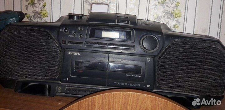 Музыкальный центр