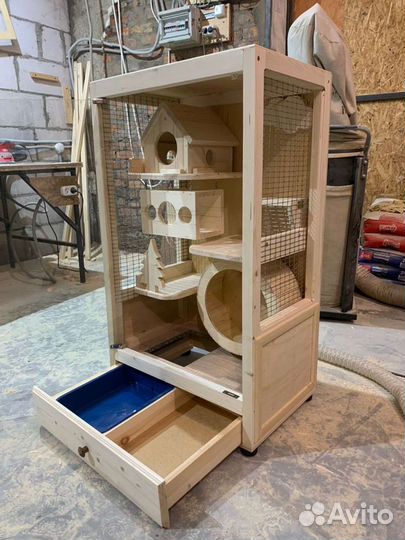 Витрина для шиншиллы,клетки, аксессуары