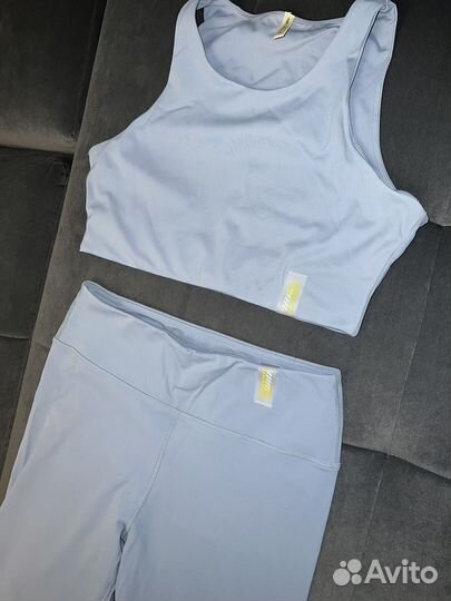 Леггинсы и топ