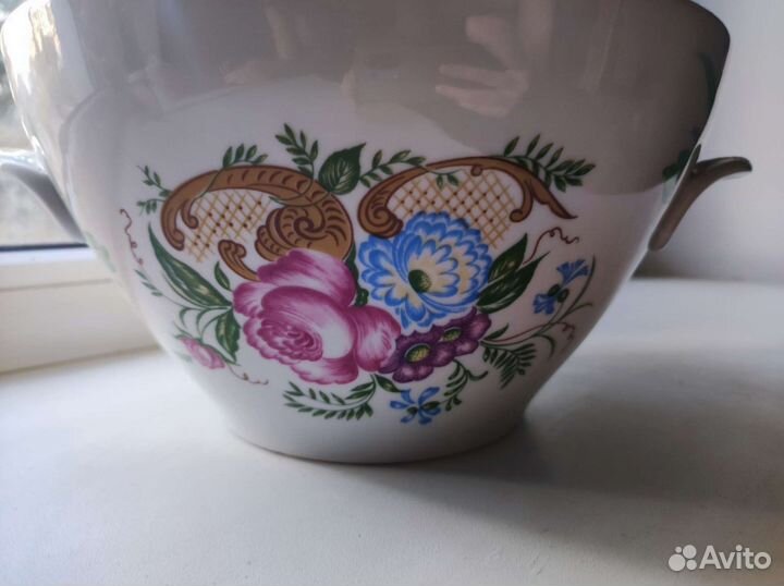 Супница с крышкой фарфоровая Дулево 1999 года