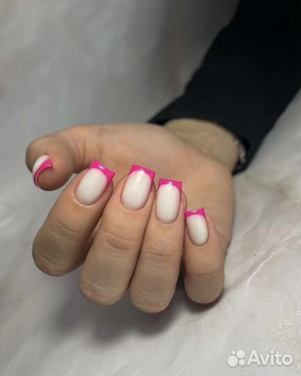 Маникюр с покрытием гель-лак