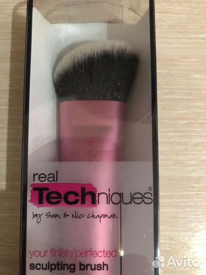 Кисть real techniques