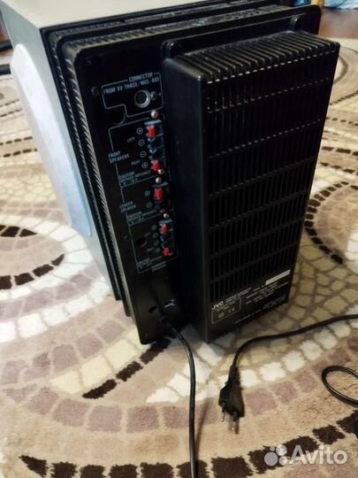 Сабвуфер JVC