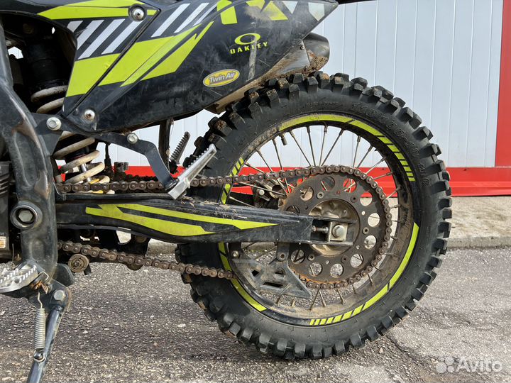 Мотоцикл regulmoto ZR-250