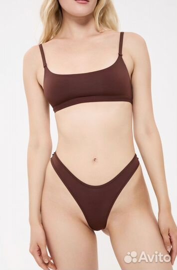 Стринги laodo с глубоким вырезом