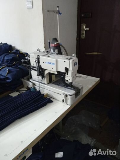 Петельная машина